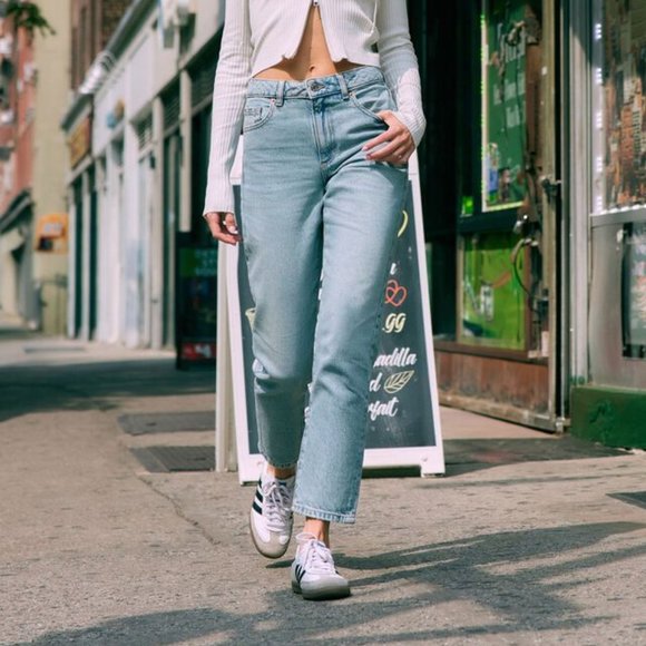 Garage Mom Jeans Extended Length - Picture 1 of 3
